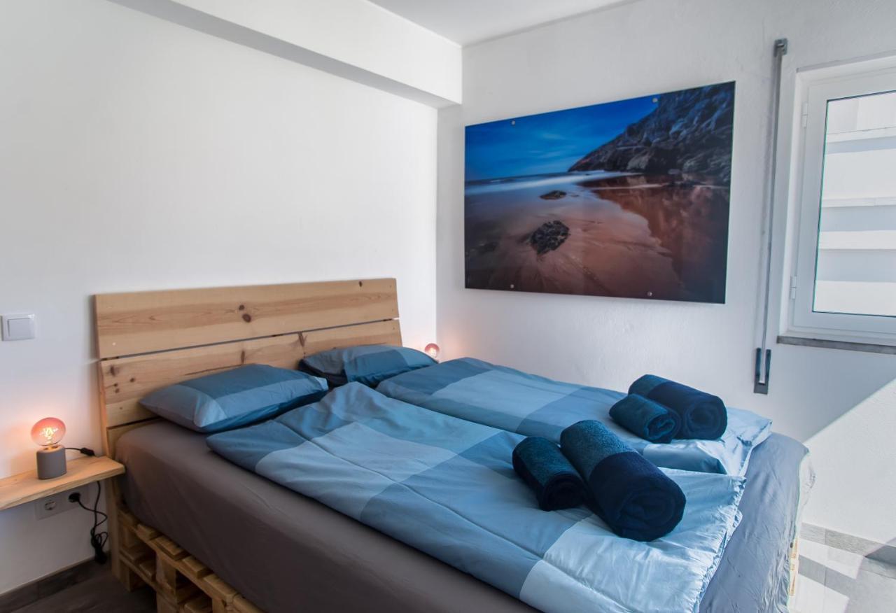 Apartamento Colorido Lagos Bagian luar foto